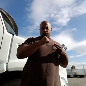 Meet your Posher, Leonard